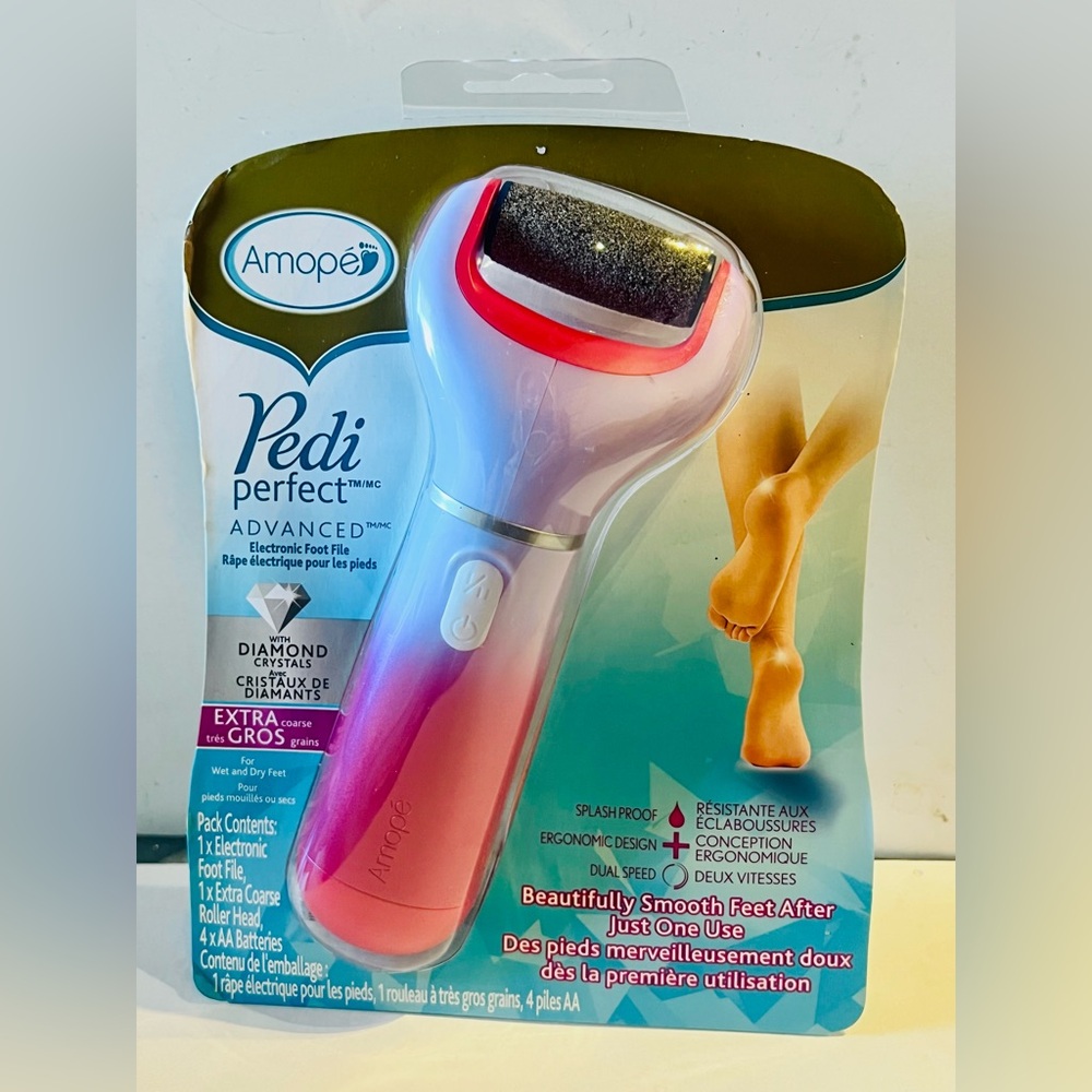 Amope Pedi Perfect Electronic Foot File w/Diamond Crystals w/4 Batteries Pink